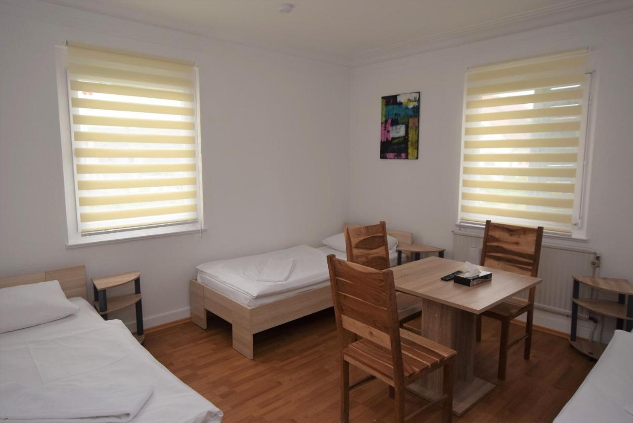 Nuertingen Zimmer Exteriér fotografie