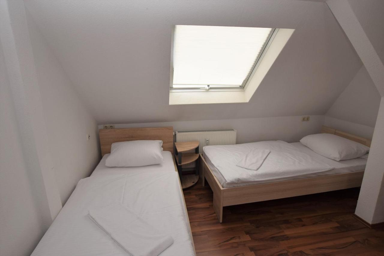 Nuertingen Zimmer Exteriér fotografie