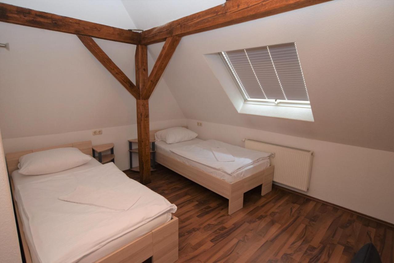 Nuertingen Zimmer Exteriér fotografie