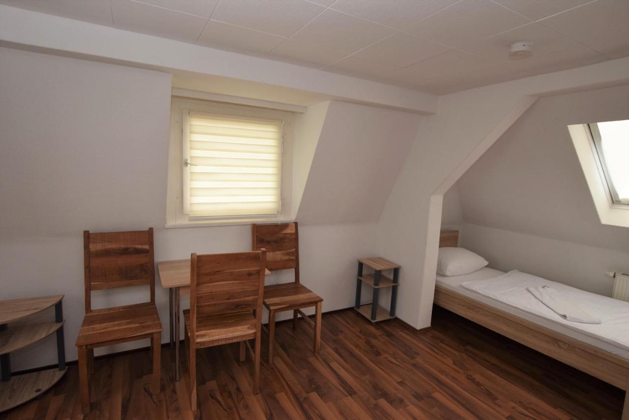 Nuertingen Zimmer Exteriér fotografie